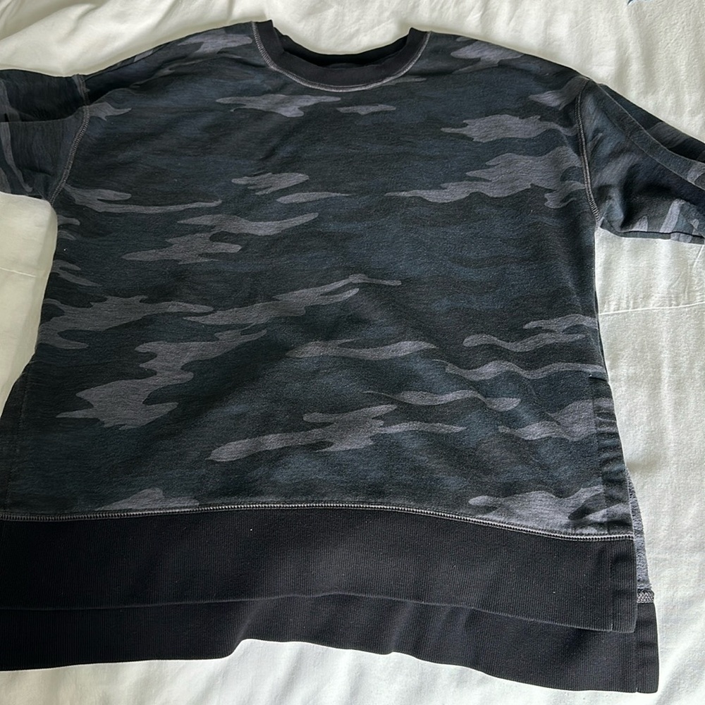 Old Navy oversized sweat shirt. Camo pattern gray, greens and black Gently worn